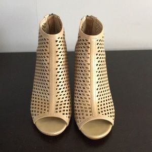 Barely worn, adorable,wear with anything bootie!